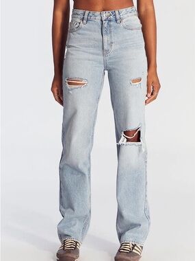 PacSun Light Wash High Rise 90’s Boyfriend Jeans